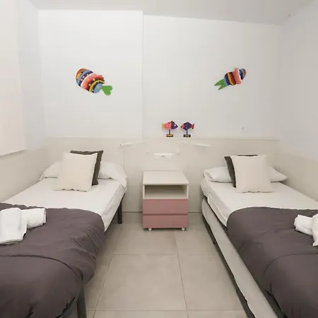 Apartment Differentflats Barcino